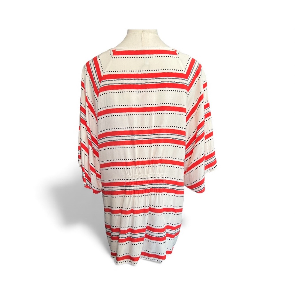 🧡🖤 NWOT ELLE Orange/Red, Black & White Pattern V-Neck Blouse | Sz L - Picture 3 of 7